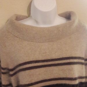 Gorgeous soft sweater